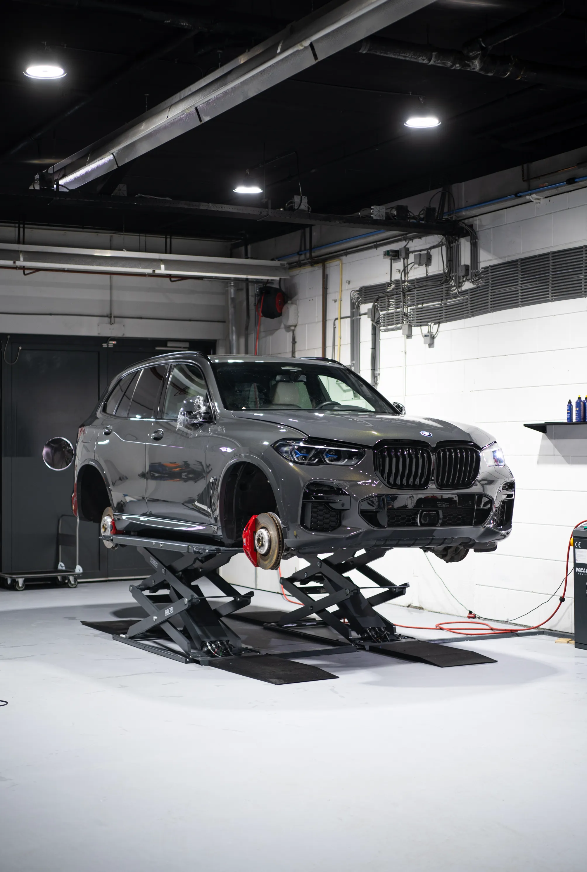 Premium autovoorbereiding in de studio van Charlie Detailing